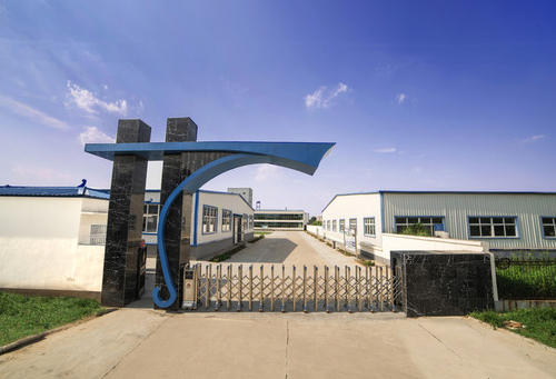 夫妻春節(jié)回家發(fā)現(xiàn)家門大開，原來智能鎖半夜被風(fēng)吹開了，客服：關(guān)門時要確認鎖舌真的卡死了:長沙別墅庭院設(shè)計公司